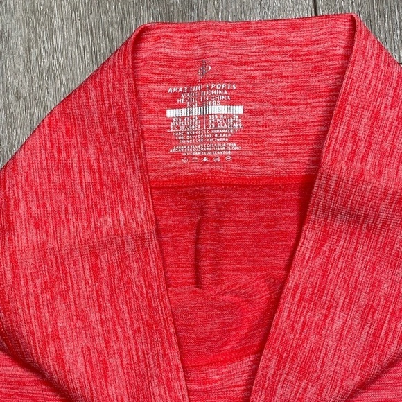 Women’s Cropped Leggings Active Pink Size Small/Medium - Picture 4 of 11